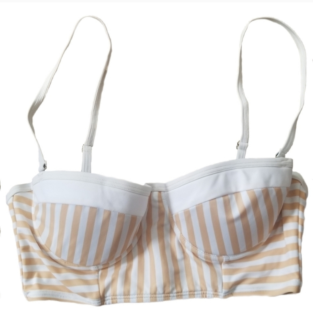 NWOT NOOKIE BEACH BIKINI TOP